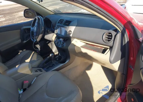 2011 Toyota Rav4 Limited V6 z USA, uszkodzony, nr VIN 2T3DK4DV1BW041468